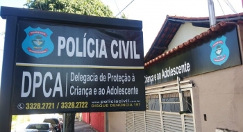 Menina de 5 anos denuncia abuso sexual do próprio pai em áudio gravado por vizinha